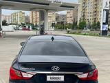 Hyundai Sonata 2012 года за 4 500 000 тг. в Атырау – фото 2