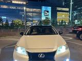 Lexus ES 300h 2014 годаfor9 800 000 тг. в Алматы