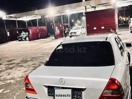 Mercedes-Benz C 220 1995 года за 2 500 000 тг. в Караганда – фото 4