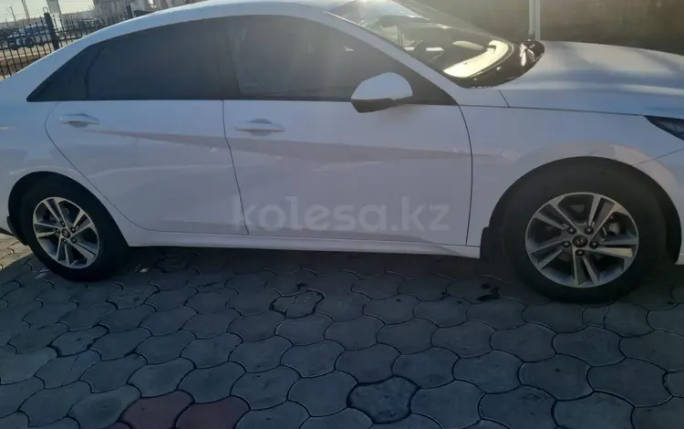 Hyundai Elantra 2022 года за 8 400 000 тг. в Костанай