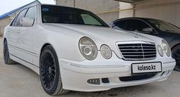 Mercedes-Benz E 320 2001 годаүшін5 200 000 тг. в Жанаозен – фото 2