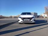 Hyundai Accent 2021 года за 9 700 000 тг. в Кызылорда – фото 2