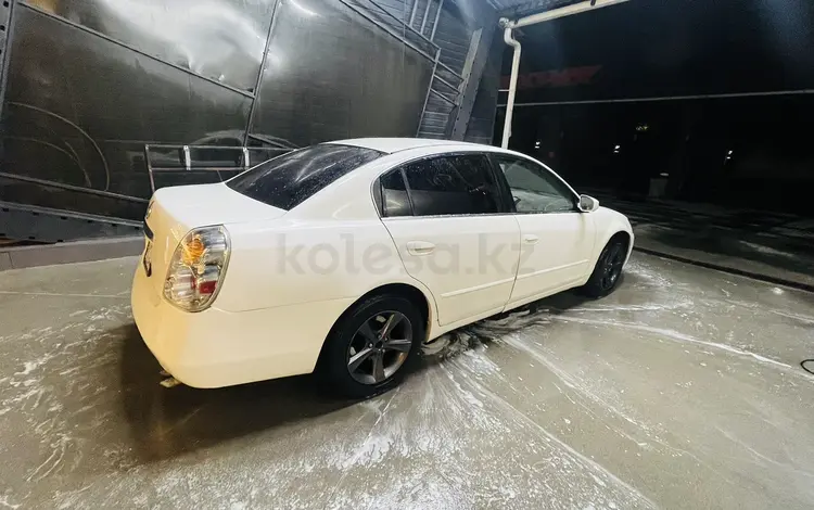 Nissan Altima 2006 годаүшін2 300 000 тг. в Алматы