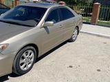 Toyota Camry 2005 года за 5 600 000 тг. в Айтеке би – фото 3