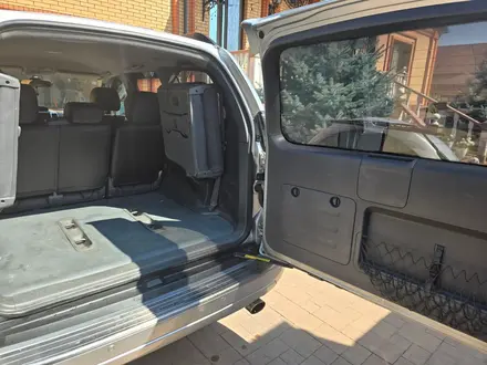 Toyota Land Cruiser Prado 2007 года за 13 000 000 тг. в Актобе – фото 15