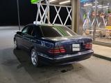 Mercedes-Benz E 320 2000 года за 4 800 000 тг. в Шымкент – фото 2