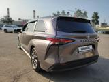 Toyota Sienna 2021 года за 25 500 000 тг. в Алматы – фото 4