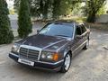 Mercedes-Benz E 230 1992 года за 2 100 000 тг. в Алматы
