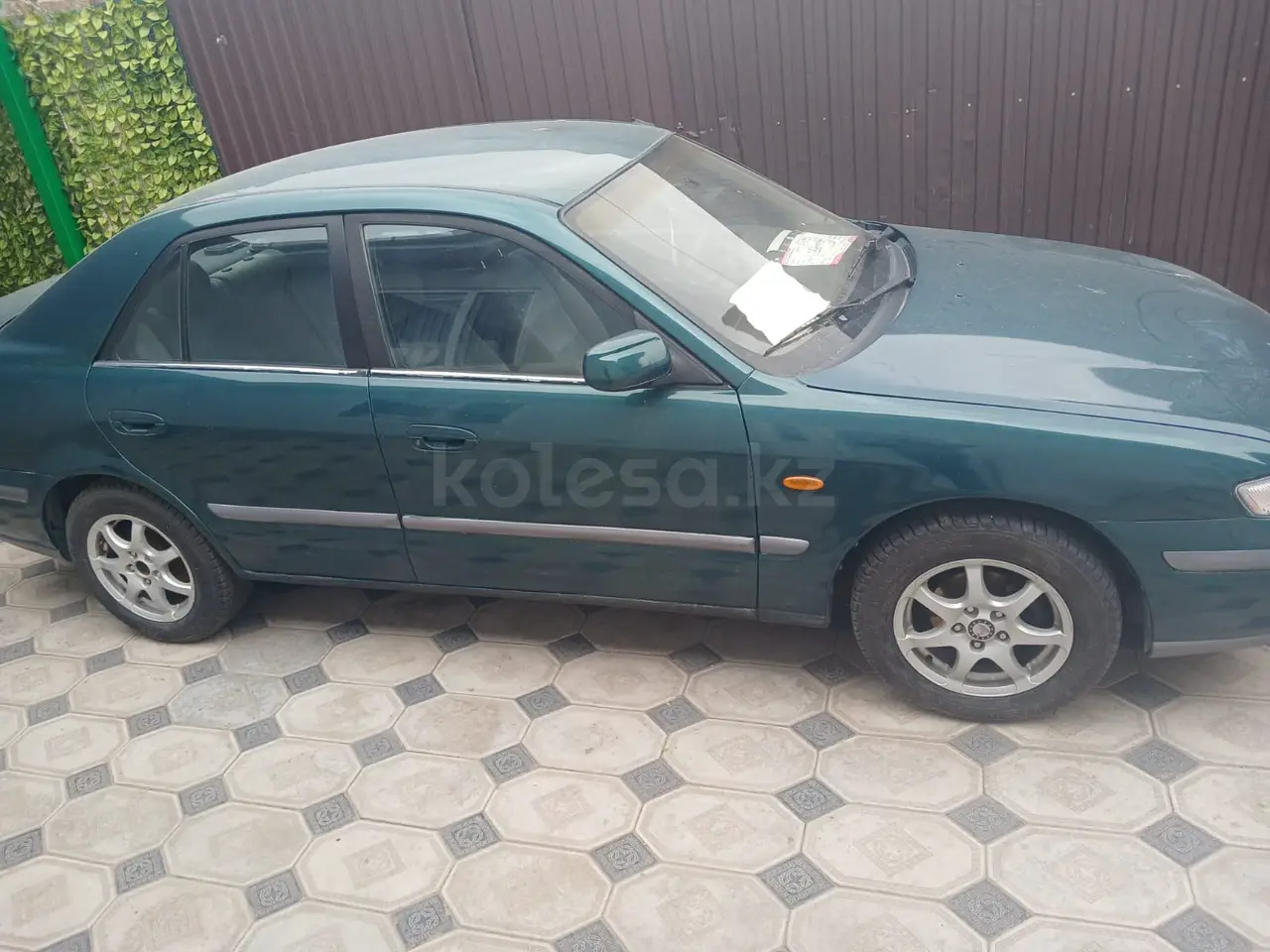 Mazda 626, 1998