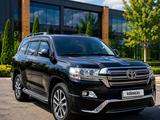 Toyota Land Cruiser 2016 года за 34 000 000 тг. в Астана