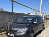 Toyota Sienna 2012 года за 10 900 000 тг. в Актау