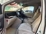 Toyota Alphard 2010 годаүшін5 800 000 тг. в Атырау – фото 2
