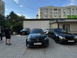 Toyota Camry 2018 года за 10 800 000 тг. в Алматы – фото 2