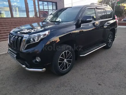 Toyota Land Cruiser Prado 2016 года за 19 000 000 тг. в Уральск