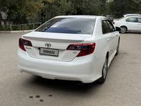 Toyota Camry 2013 годаfor9 900 000 тг. в Актобе