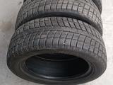 Комплект зимней резины.235/55 R18. Износ 3%. за 120 000 тг. в Жаркент
