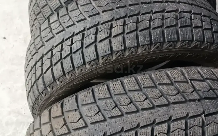 Комплект зимней резины.235/55 R18. Износ 3%. за 90 000 тг. в Жаркент