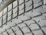 Комплект зимней резины.235/55 R18. Износ 3%. за 120 000 тг. в Жаркент – фото 4