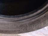 Комплект зимней резины.235/55 R18. Износ 3%. за 120 000 тг. в Жаркент – фото 5