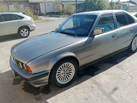 BMW 525 1990 года за 1 200 000 тг. в Шымкент