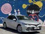 Toyota Camry 2019 годаүшін12 600 000 тг. в Астана – фото 2