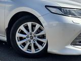 Toyota Camry 2019 годаүшін12 600 000 тг. в Астана – фото 5
