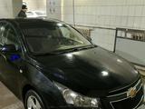 Chevrolet Cruze 2012 года за 3 350 000 тг. в Караганда – фото 4
