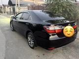 Toyota Camry 2016 года за 11 000 000 тг. в Шымкент – фото 3