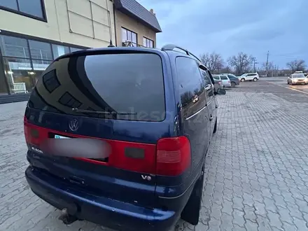 Volkswagen Sharan 2001 года за 3 500 000 тг. в Уральск – фото 6