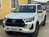 Toyota Hilux 2023 года за 24 200 000 тг. в Атырау