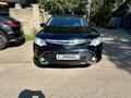 Toyota Camry 2015 года за 13 200 000 тг. в Алматы – фото 2