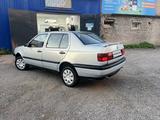 Volkswagen Vento 1994 года за 900 000 тг. в Астана – фото 2