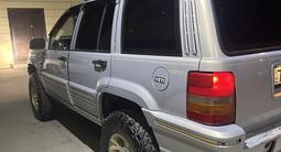 Jeep Grand Cherokee 1994 года за 3 800 000 тг. в Атырау – фото 3