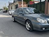 Hyundai Sonata 2003 года за 2 300 000 тг. в Шымкент – фото 3