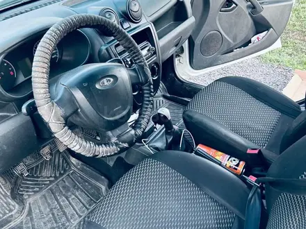 ВАЗ (Lada) Granta 2190 2017 года за 2 500 000 тг. в Актобе – фото 5