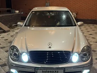 Mercedes-Benz E 500