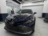 Toyota Camry 2018 года за 14 000 000 тг. в Астана – фото 5