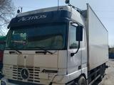 Mercedes-Benz  Actros 1998 годаfor10 450 000 тг. в Астана