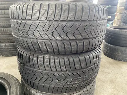 Пара всесезонные шины 275/40R18 Pirelli. за 60 000 тг. в Алматы
