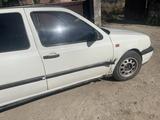 Volkswagen Golf 1993 года за 1 200 000 тг. в Каскелен – фото 4