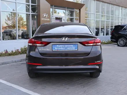 Hyundai Elantra 2018 года за 7 990 000 тг. в Астана – фото 4