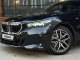 BMW 520 2024 года за 32 000 000 тг. в Астана – фото 2
