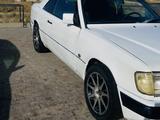 Mercedes-Benz E 200 1992 годаүшін1 300 000 тг. в Актау – фото 3