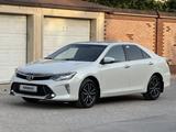 Toyota Camry 2018 годаүшін13 600 000 тг. в Шымкент