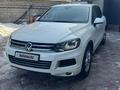 Volkswagen Touareg 2010 года за 8 000 000 тг. в Алматы – фото 15