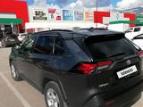 Toyota RAV4 2019 годаfor13 800 000 тг. в Актобе – фото 5