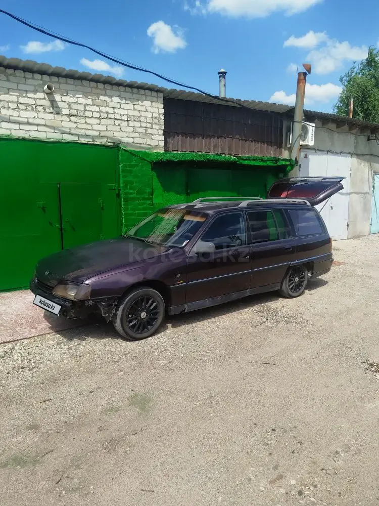 Opel Omega, 1992