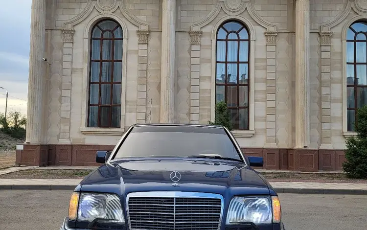 Mercedes-Benz E 220 1993 года за 2 500 000 тг. в Жезказган
