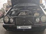 Mercedes-Benz E 320 1996 года за 2 800 000 тг. в Талдыкорган – фото 3