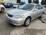 Toyota Camry 2004 года за 5 100 000 тг. в Актобе